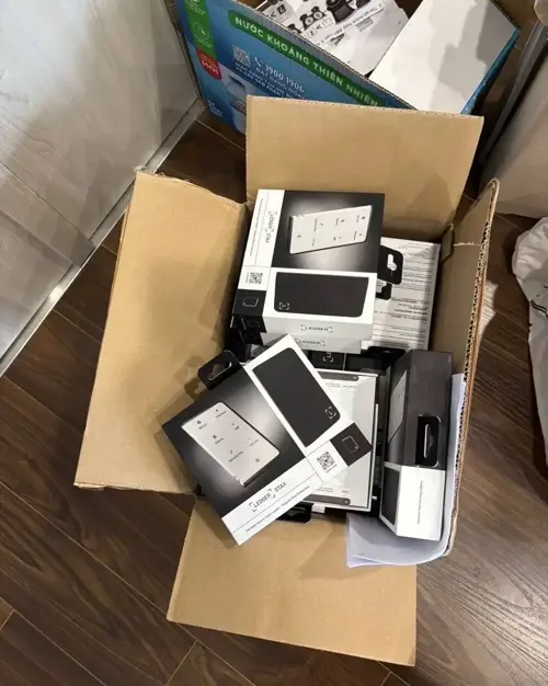 Ledger Stax包装展示